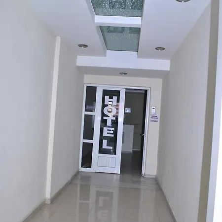 Hotel Eden 2*