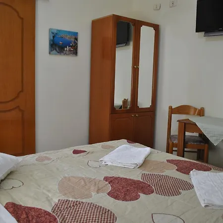 Hotel Eden 2*