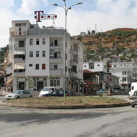 Eden 2* Gjirokastër